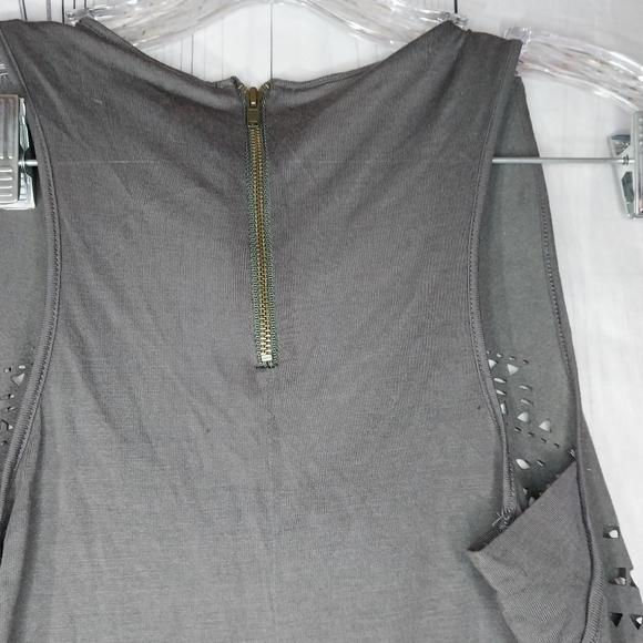 Sam Edelman Women Grey Faux Suede Laser Cut Out Hi-Low Tank Top Sz XS - Picture 10 of 13
